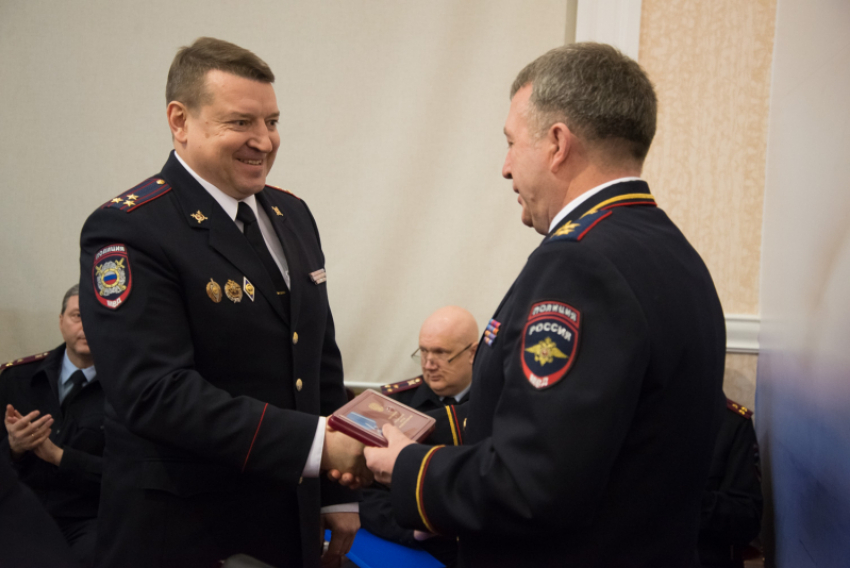 Главный воронежский полицейский представил своего нового зама 