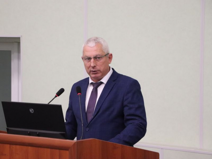 Преемник Юрия Матузова утвердился на посту главы Бутурлиновского района Воронежской области