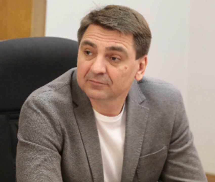 Диванным экспертом предложил стать депутату Андрею Маркову главред федерального «Блокнота»