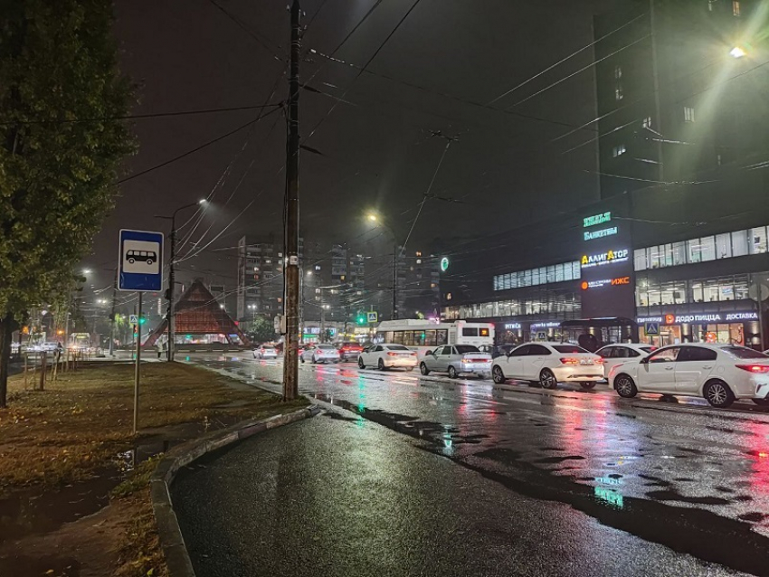 Четыре ДТП парализовали движение по Московскому проспекту вечером 15 октября в Воронеже