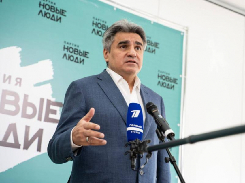 Партия «Новые люди» внесет закон, запрещающий менять маршруты общественного транспорта без обсуждения с жителями