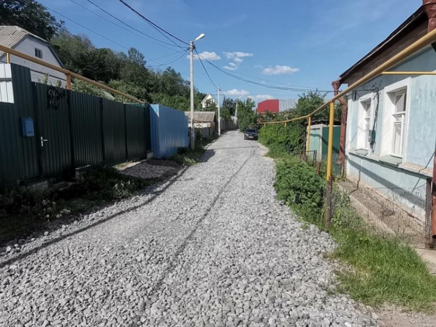 Новая дорога испытывает людей на выносливость под Воронежем
