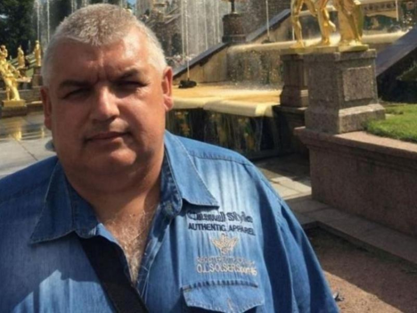 Экс-главу воронежских кладбищ Андрея Хаустова уволили после судебного процесса