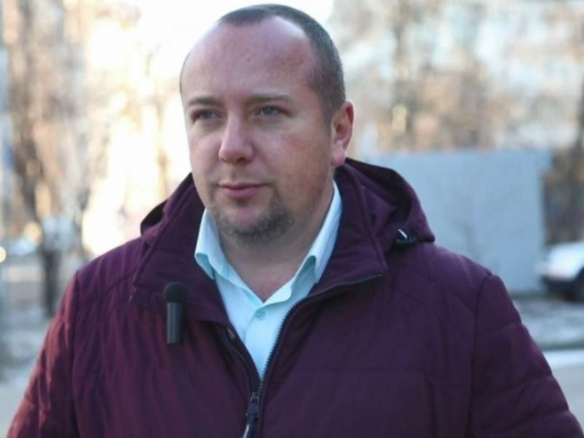 Сергей Петрин отправил Рыженина на разговор с воронежцами, оказавшимися в транспортной блокаде