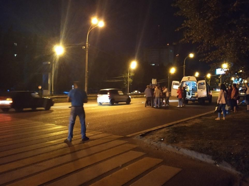 В Воронеже ищут водителя, сбежавшего с места наезда на пешехода
