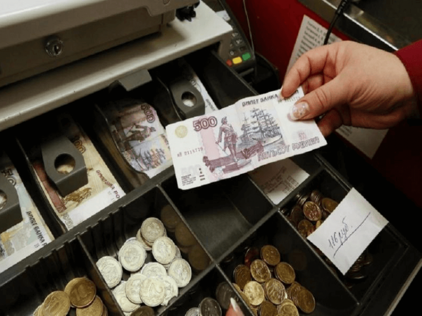 Нелепое ограбление кассы магазина раскрыли в Воронеже