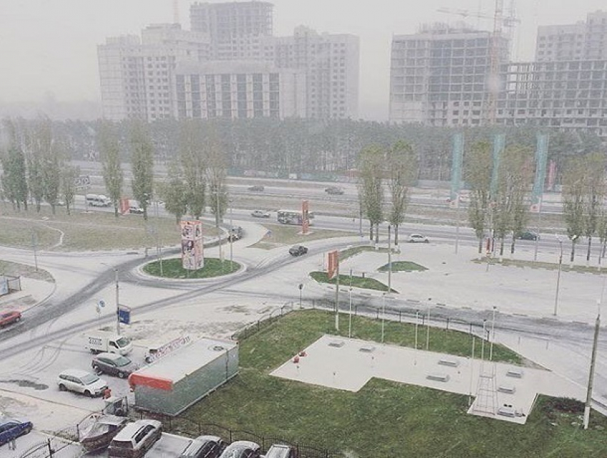 Воронежцы завалили Instagram снимками первого снега 