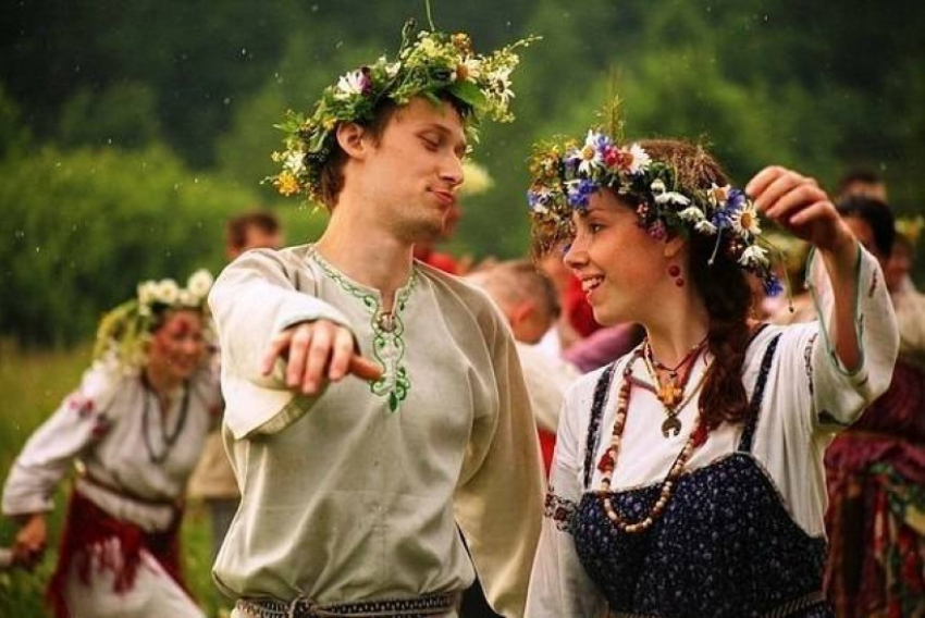 Воронежцев приглашают найти себе пару на традиционных русских вечерках