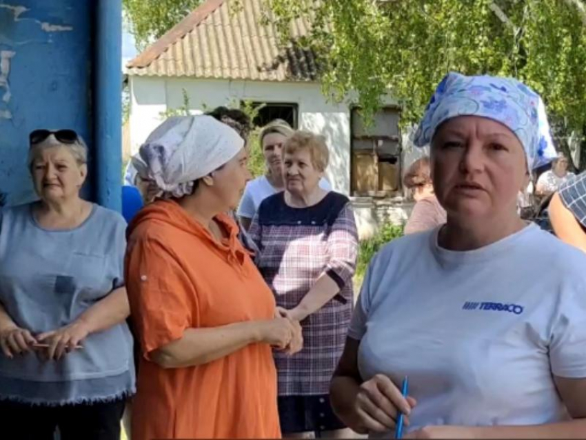 Узников концлагерей из воронежского села на два месяца оставили без воды из-за неисправной башни