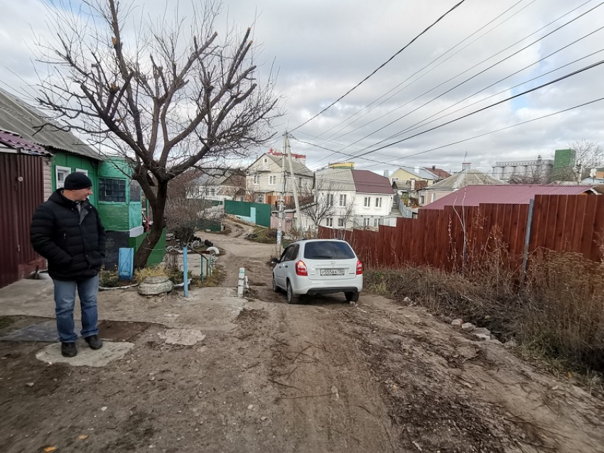 Воронежцы сообщили о тотальном бездорожье в микрорайоне за пивзаводом 