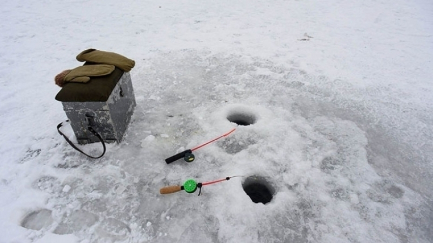 Спасатели рассказали о толщине льда на Воронежском водохранилище 