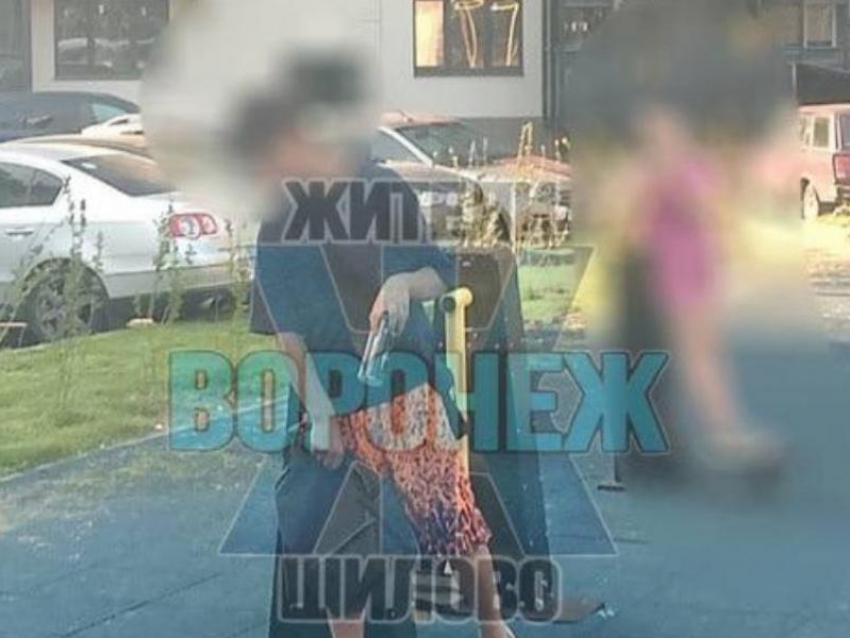 Полиция подтвердила подростковую поножовщину в воронежском дворе