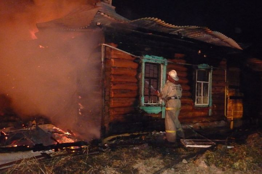 В Воронежской области от воспламененного электрообогревателя сгорел пенсионер