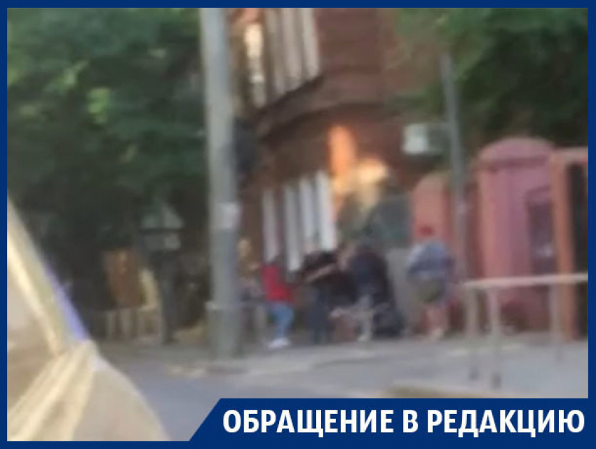 Массовая драка с участием девушек попала на видео в Воронеже