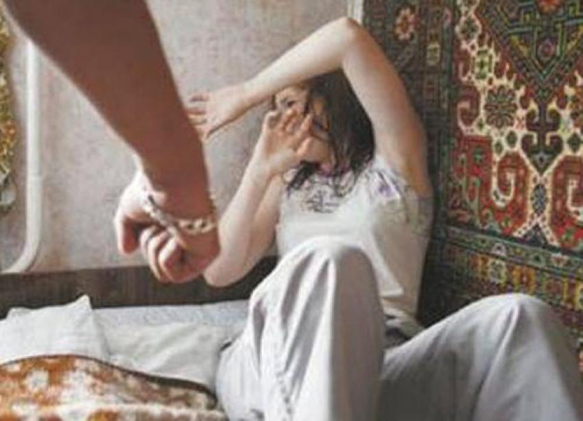 Житель Воронежской напал на бывшую жену из-за ее нового любовника