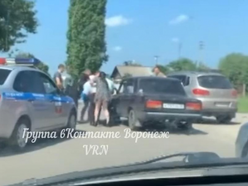 За удушение воронежского полицейского женщину приговорили к штрафу в 50 тысяч рублей