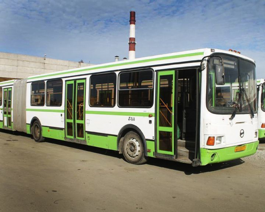 Автобусы-«гармошки» перевозчики уберут с воронежских маршрутов