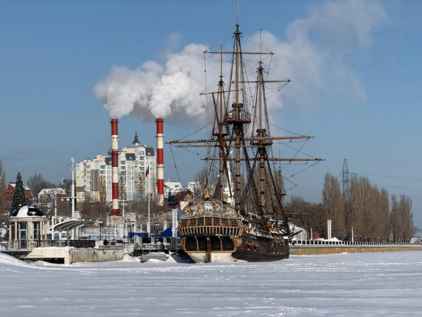 «Надеюсь, до чего-то договоримся» – мэр Воронежа не теряет веру в «накосячивших» подрядчиков Петровской набережной 