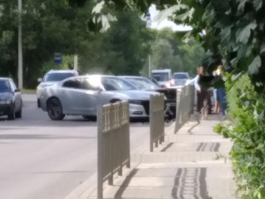 ДТП на «проклятом» перекрестке может спровоцировать большую пробку в Воронеже 