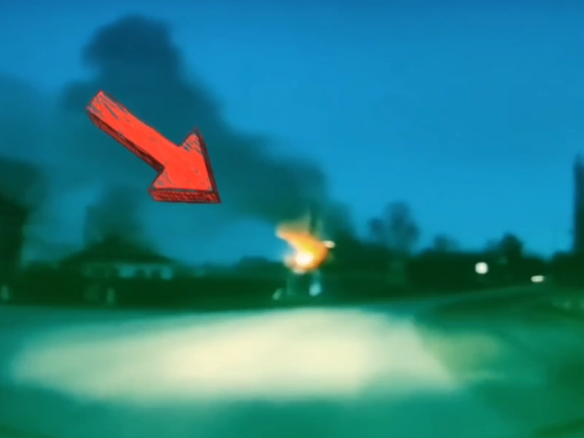 «Металась по комнатам»: воронежские полицейские спасли женщину из горящего дома 