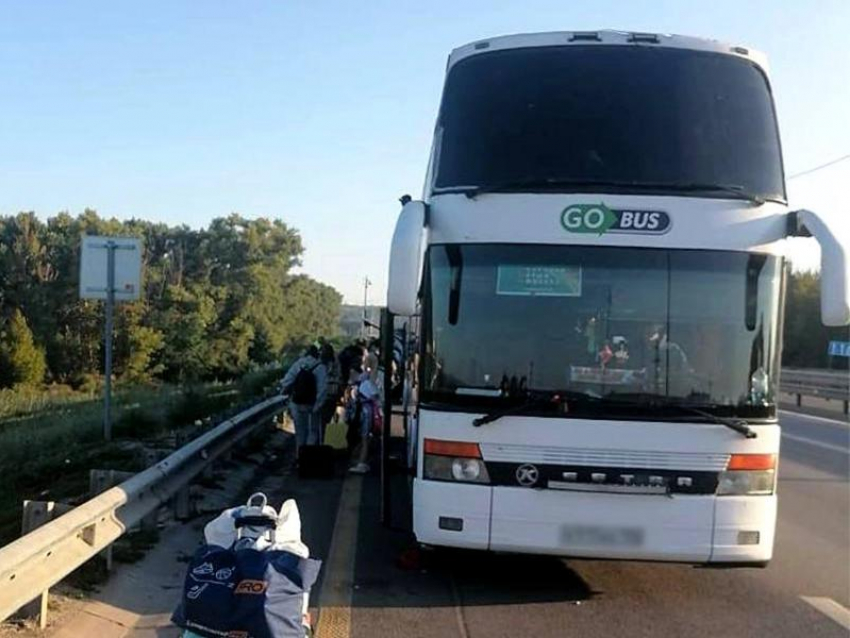 Проводка загорелась в пассажирском автобусе на воронежской трассе