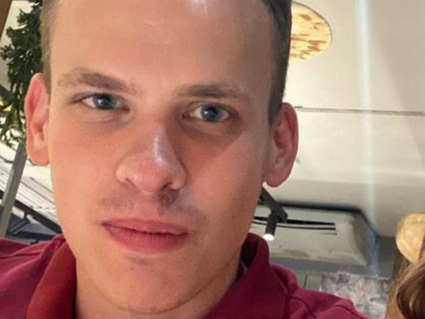 Стали известны подробности убийства 28-летней девушки, которую зарезал бывший парень в подъезде дома в Воронеже