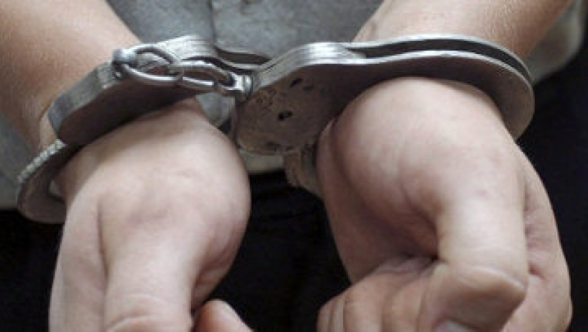 В Воронеже собутыльник избил женщину и забрал ее телефон и деньги 