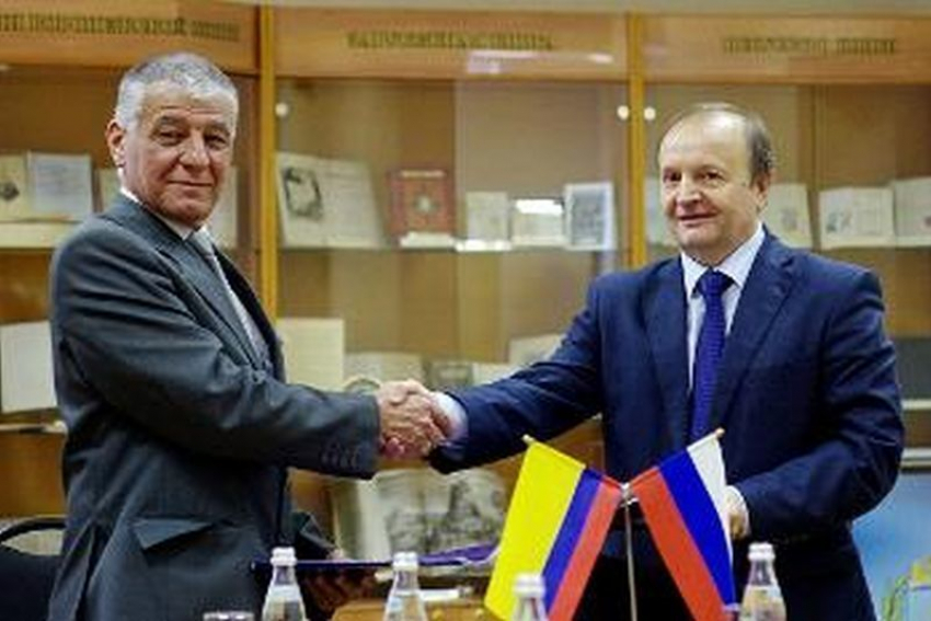 Воронежский госуниверситет первым из российских вузов заключил соглашение с колумбийскими партнерами