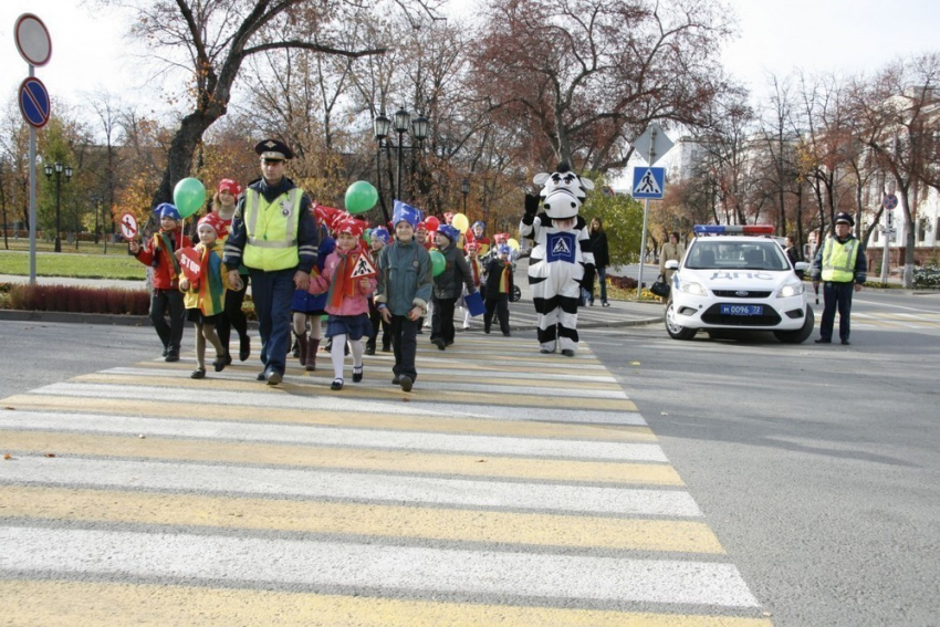 В Воронеже дети поиграют в «Школу полиции» и выучат ПДД