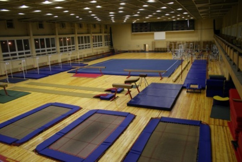 Воронежские акробаты победили на соревнованиях в Казахстане