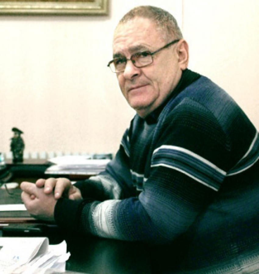 Иван Куликов помог отремонтировать Дом культуры