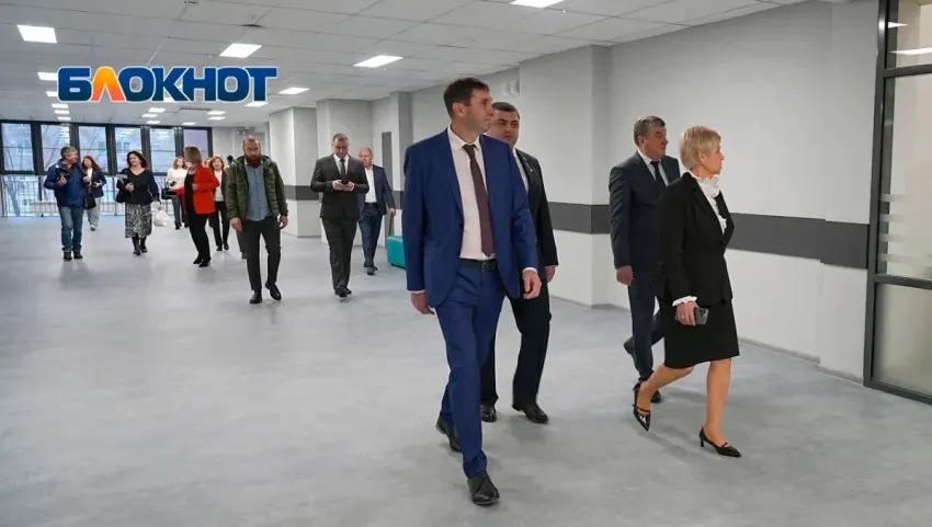 Мэрия отказалась принять работы на десятки миллионов в новой школе №45