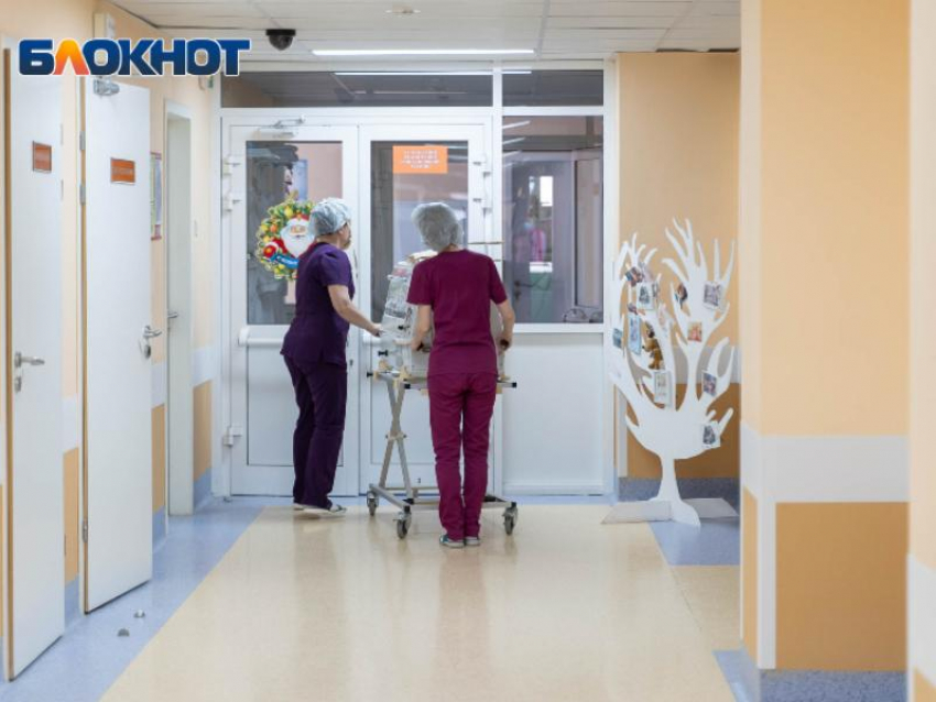 Как больницы, поликлиники и скорые будут работать в майские праздники 2022 года в Воронеже
