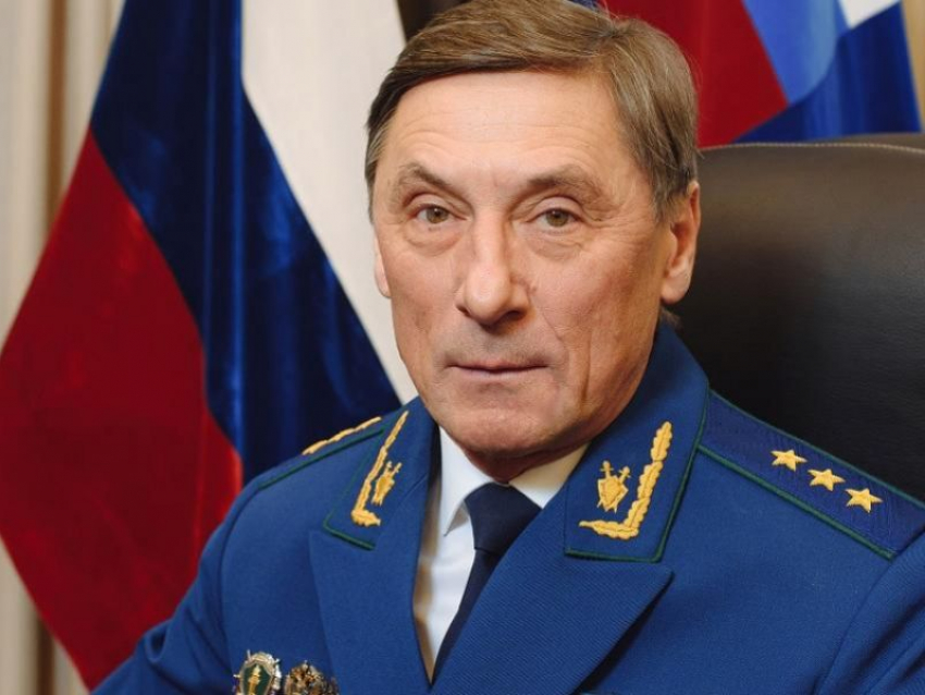 Видный экс-прокурор Воронежской области Николай Шишкин отмечает 67-й день рождения