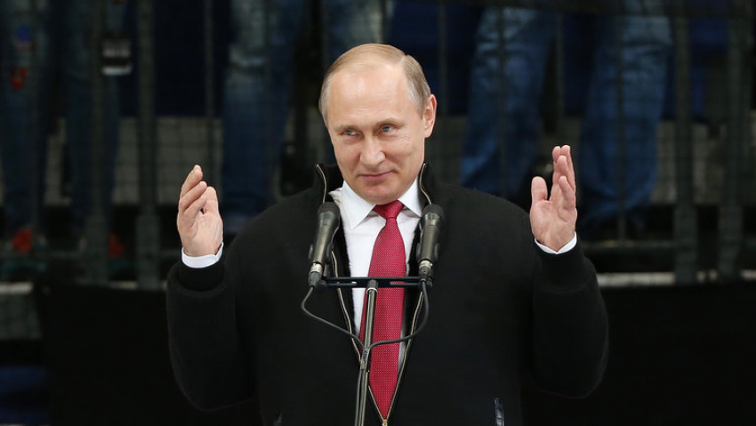 Президент России Владимир Путин распорядился поощрить двух воронежцев