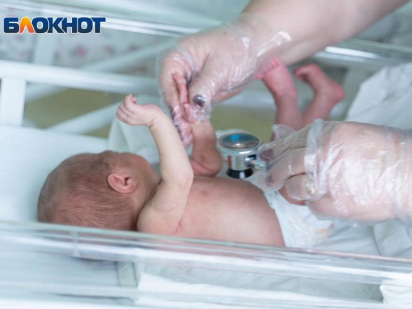 920 недоношенных детей родились в Воронежской области в прошлом году