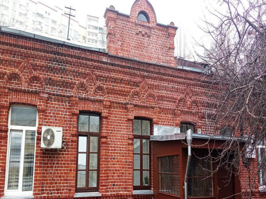 В Воронеже показали, во что превратился полуторавековой объект культурного наследия после капремонта