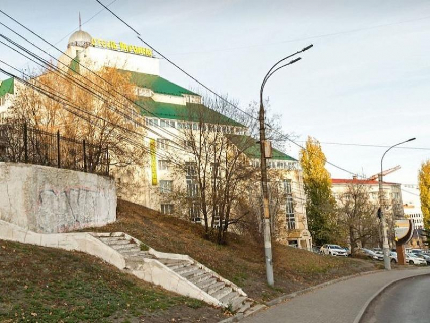 Отель «Украина» лишился своего названия в Воронеже