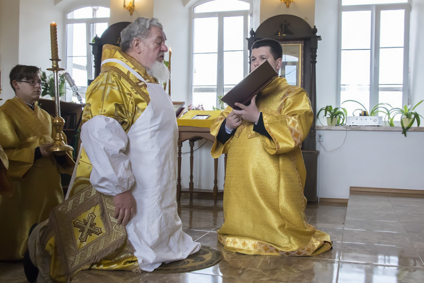 Митрополит освятил под Воронежем храм, основанный в позднем средневековье