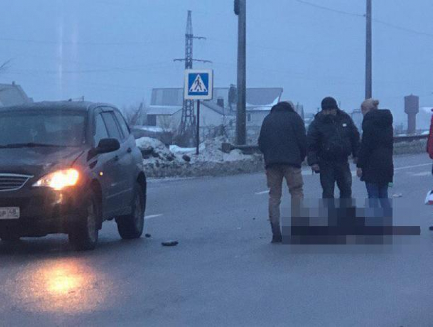 В Воронеже полицейские рассказали о насмерть сбитой на зебре женщине