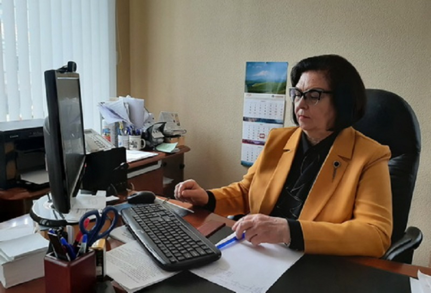 Воронежская облдума пока не отпускает Татьяну Зражевскую