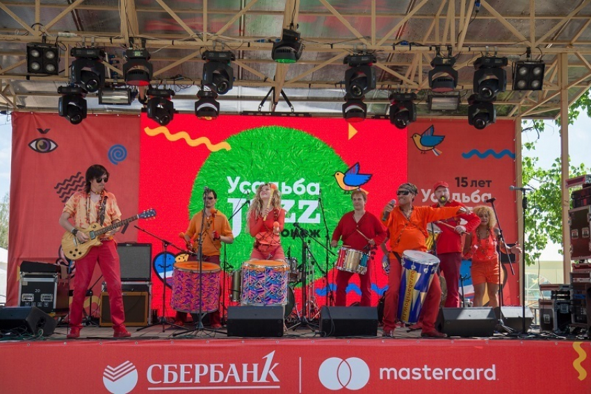 В Воронеже при поддержке «Сбербанк Первый» состоялся фестиваль «Усадьба Jazz»