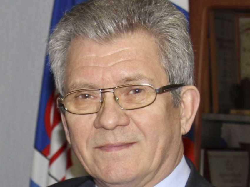 Глава воронежского отделения Пенсионного фонда отмечает 70-летний юбилей