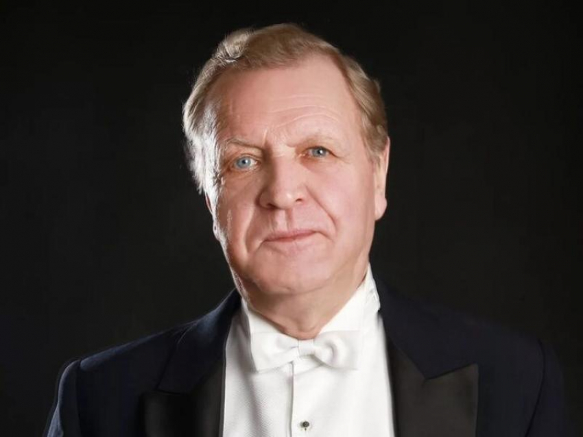 Президент России наградил орденом воронежского дирижера главного симфонического оркестра
