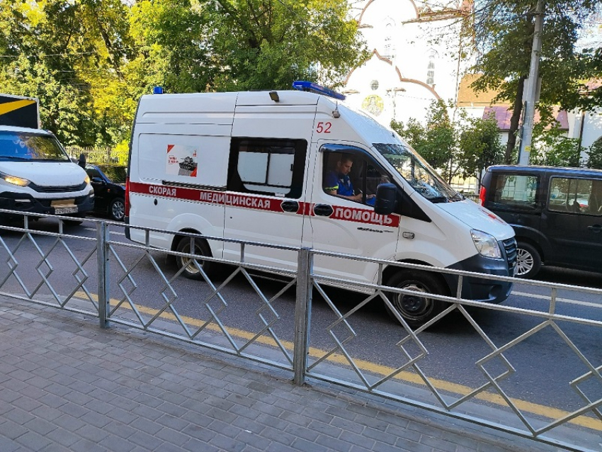 Раненый беспилотником воронежский малыш уже неделю борется за жизнь в реанимации