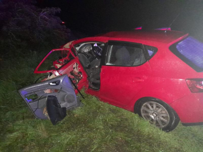 51-летняя автомобилистка врезалась в иномарку в Воронежской области – пострадали 3 человека