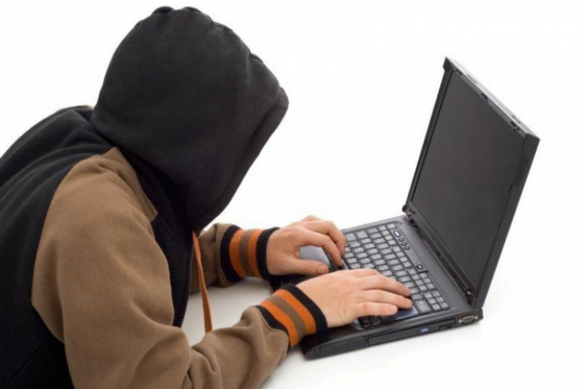 Воронежца задержали за распространение порнографии в Интернете