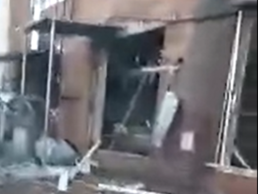 Последствия взрыва на борисоглебской трикотажной фабрике сняли на видео