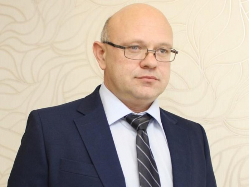 Руководитель воронежской ГЖИ получил выговор после снегопада 