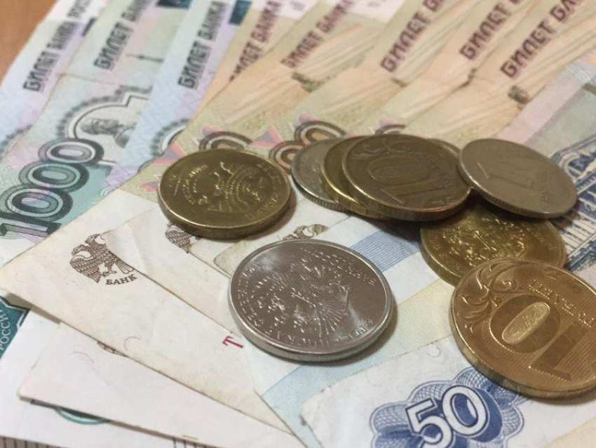 Воронежец поверил в лёгкий заработок и остался с долгами